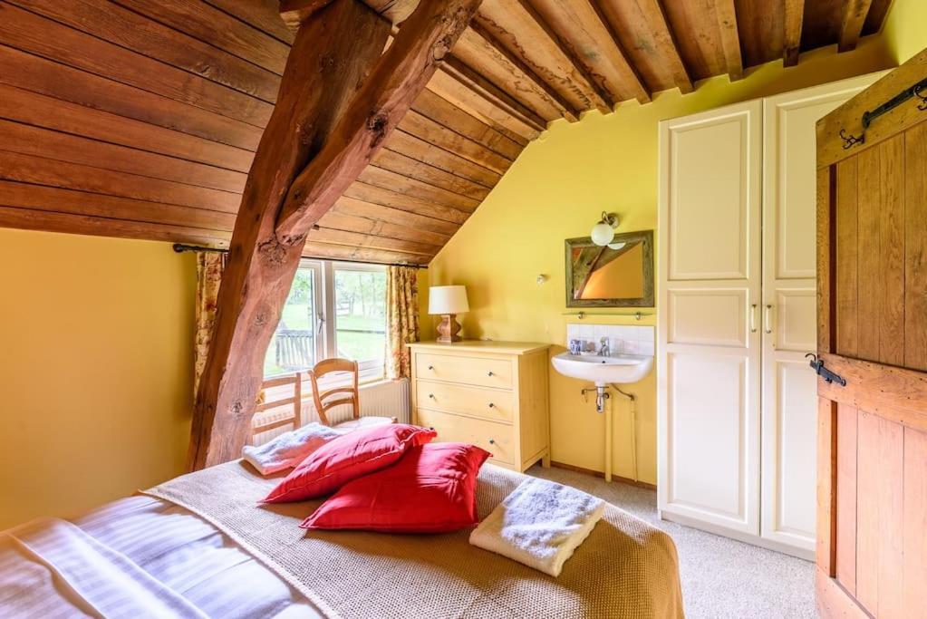 Prachtig Vrijstaand Familiehuis Op Groot Perceel Scherpenzeel  Exteriör bild