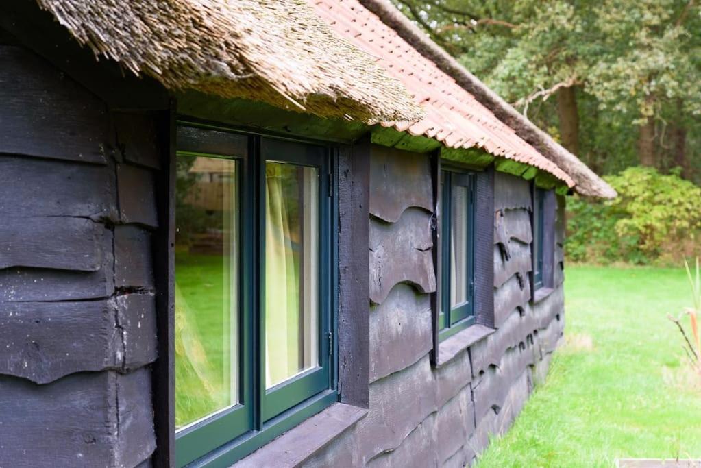 Prachtig Vrijstaand Familiehuis Op Groot Perceel Scherpenzeel  Exteriör bild